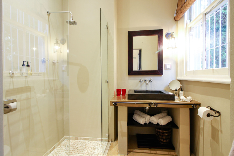 Bathroom 5, Jardin D'ébène Boutique Guesthouse, City of Cape Town