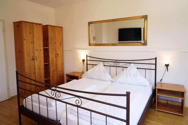 Bedroom 2, Hotel Gasthaus Schützen, Freiburg im Breisgau