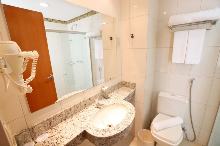 Bathroom 5, Hotel Maione, Goiania