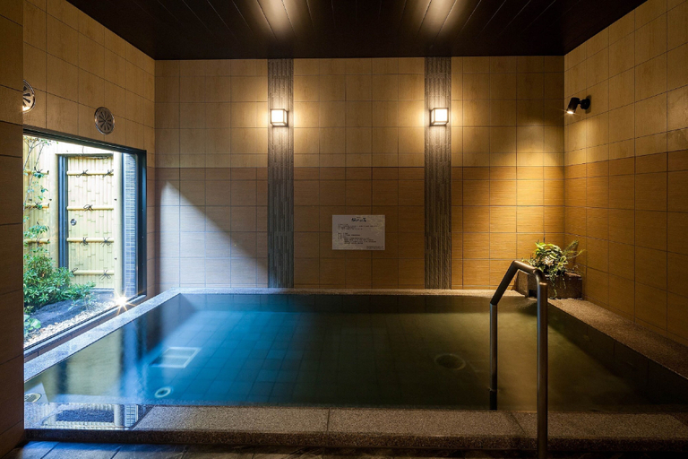Sport & Beauty 5, Hotel Route Inn Tsuyama Ekimae, Tsuyama