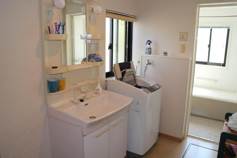 Bathroom 3, South Wind Chalet, Maebaru