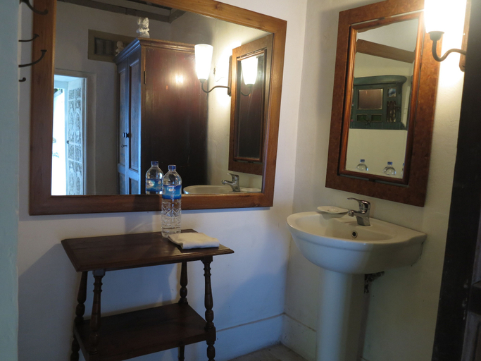 Bathroom 4, Taman Bebek Resort & Spa, Gianyar