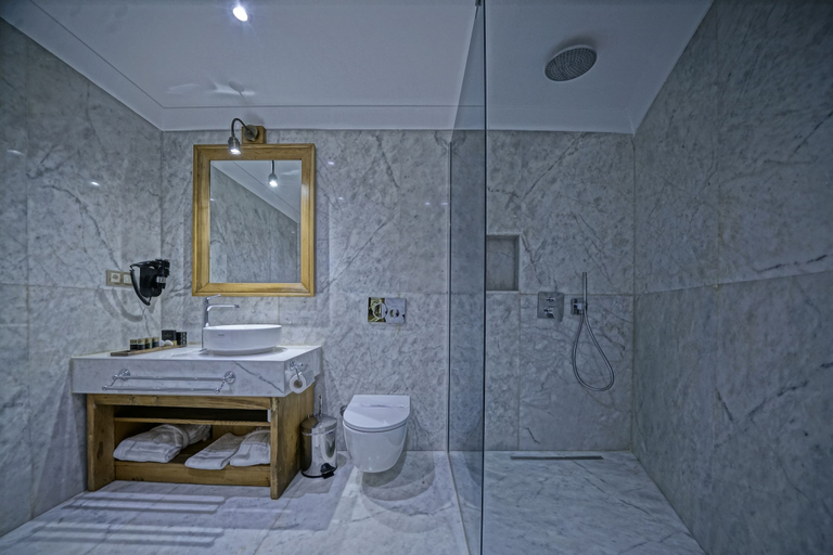 Bathroom 5, Kappadoks Cave Hotel, Nevşehir