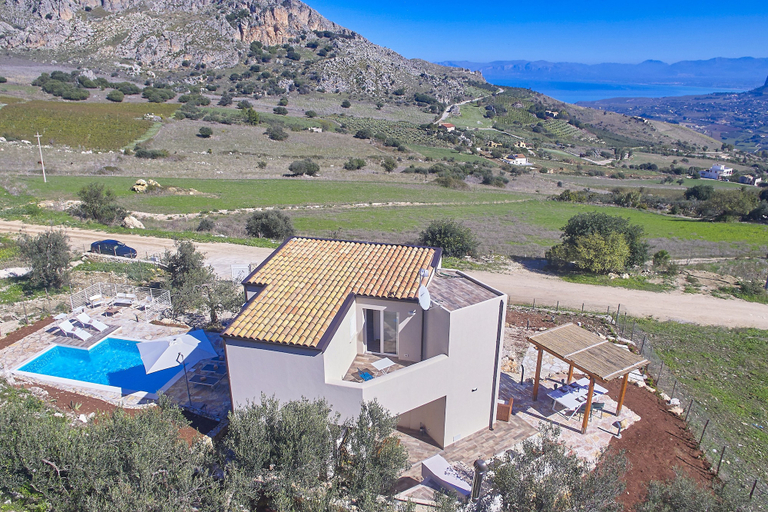 Exterior & Views 2, Villa Montemar, Trapani