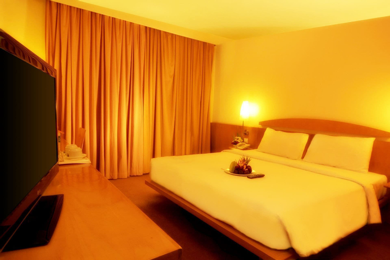 Bedroom 24