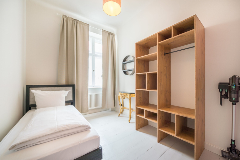 Bedroom 3, Design Apartments - "Innenstadt 8", Potsdam
