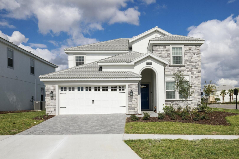Exterior & Views, C9052sid- The Retreat at Champions Gate, Osceola