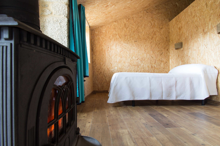 Bedroom 3, Casa do Comediante, Ourense
