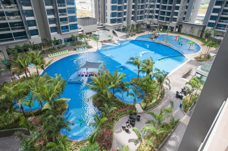 A4 COZY Atlantis Family Suites 4-6pax-Pool View-Jonker, Malacca City