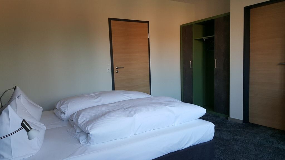 Bedroom 3, Landhaus Feyen, Aurich