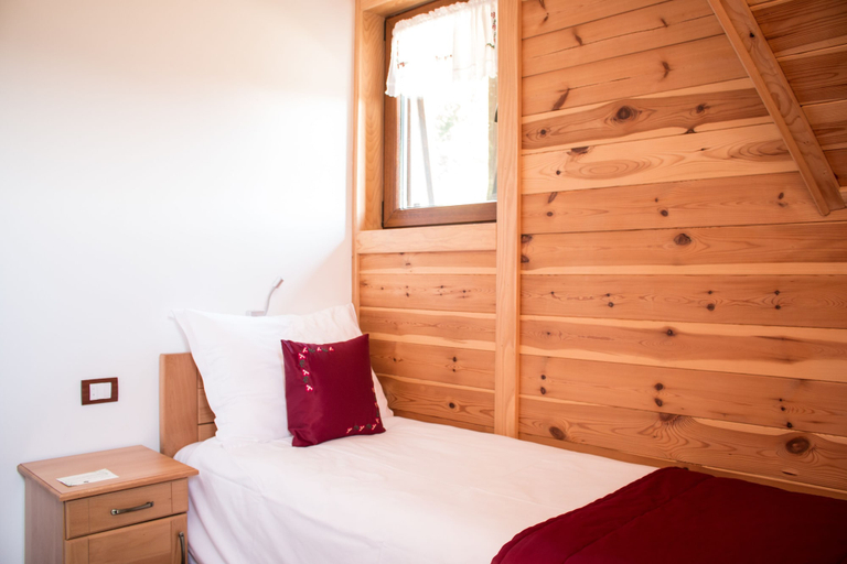 Bedroom 2, Etno Naselje Vrdnička Kula, Irig