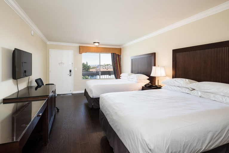 Bedroom 5, Bokai Garden Hotel, Los Angeles
