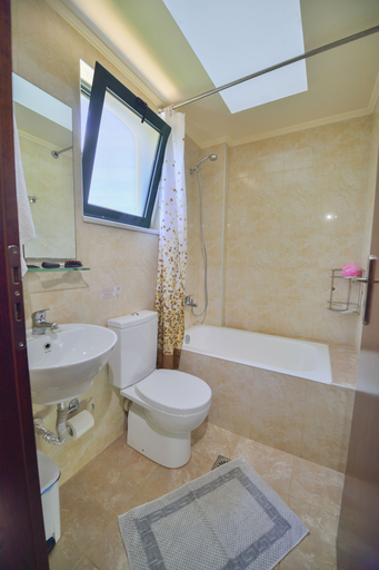 Bathroom 5, Falasarna Bay, Crete