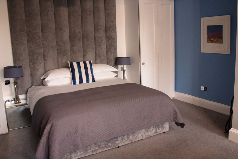 Bedroom 3, 15 Glasgow, Glasgow