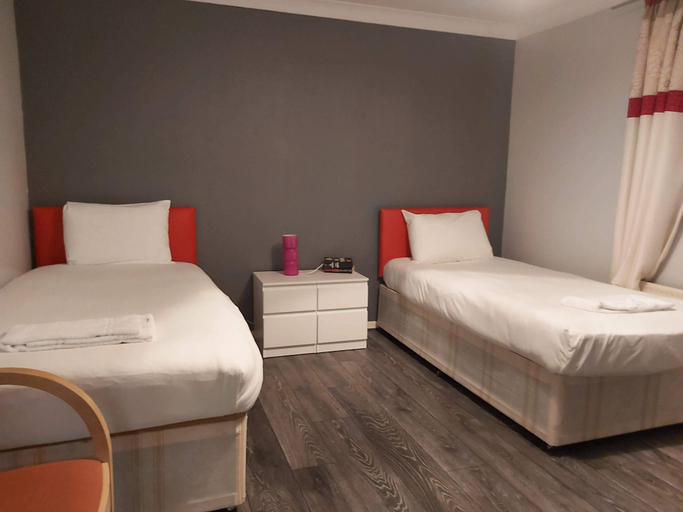 Bedroom 3, Huku Kwetu - Chelsea Garden, Central Bedfordshire