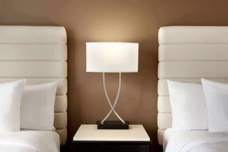 Bedroom 4, Embassy Suites by Hilton Oklahoma City Will Rogers Airport, Oklahoma