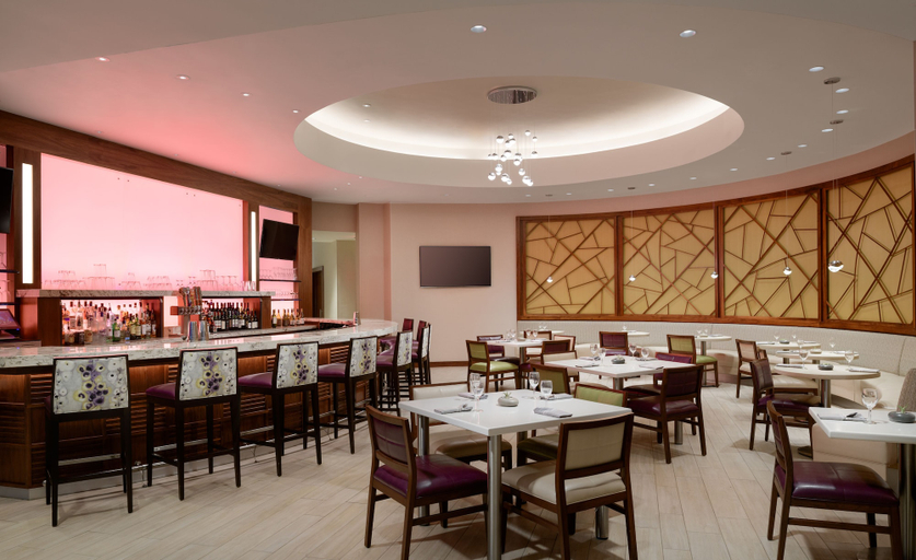 Food & Drinks 5, DoubleTree Suites by Hilton Phoenix, Maricopa