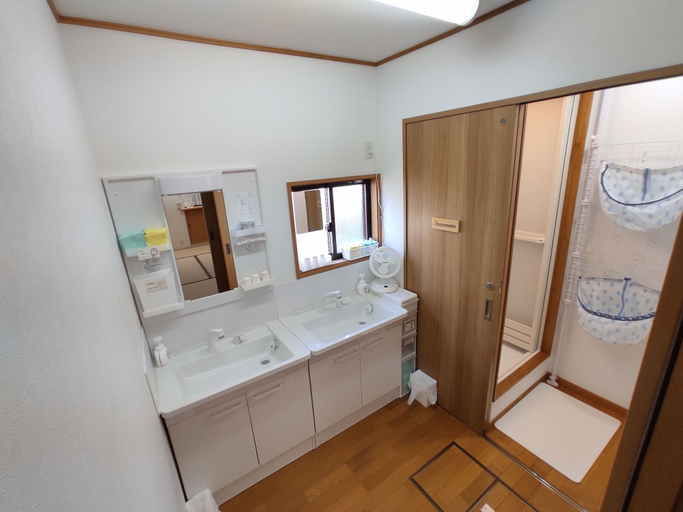 Bathroom 5, Ooi no Watashi - Hostel, Shimada