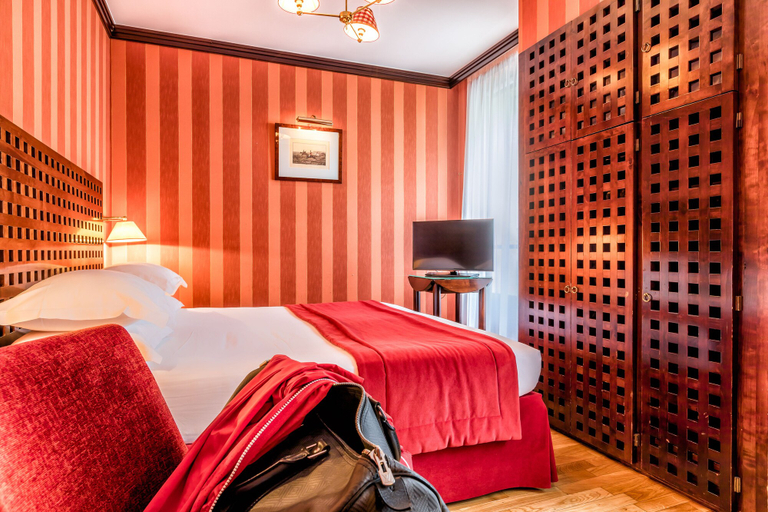 Bedroom 3, Villa Pantheon, Paris