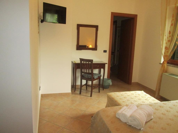 Bedroom 4, B&B Sole Del Pollino, Potenza