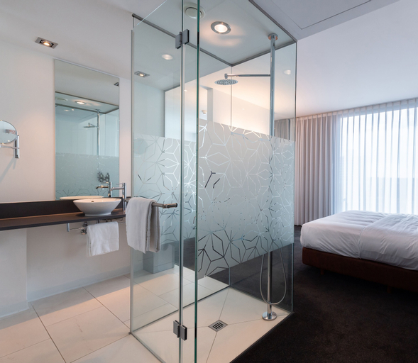 Bedroom 3, DoubleTree by Hilton Frankfurt Niederrad, Frankfurt am Main