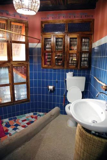 Bathroom, Fromager Lodge, Oussouye