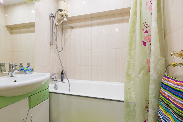 Bathroom 3, Holiday Europa Green Area, Western