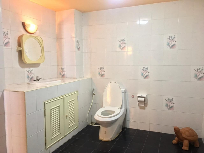 Bathroom 3, The Encore Hotel Pattaya, Pattaya