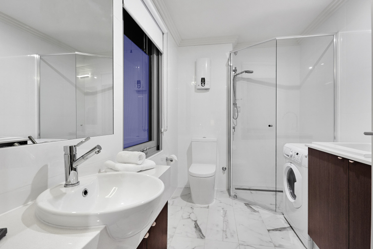 Bathroom 5, Attika Hotel, Perth