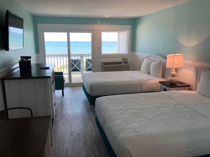 Bedroom 4, John Yancey Oceanfront Inn, Dare