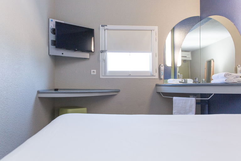 Bedroom 3, ibis budget Sisteron, Alpes-de-Haute-Provence