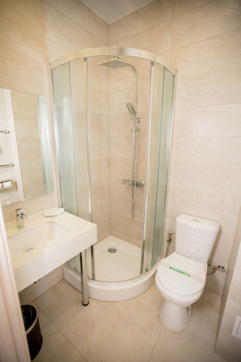 Bathroom 3, Marco Polo, Ussuriyskiy rayon