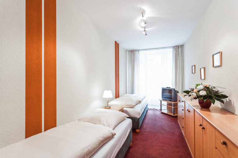 Bedroom 2, Aparthotel Münzgasse, Dresden