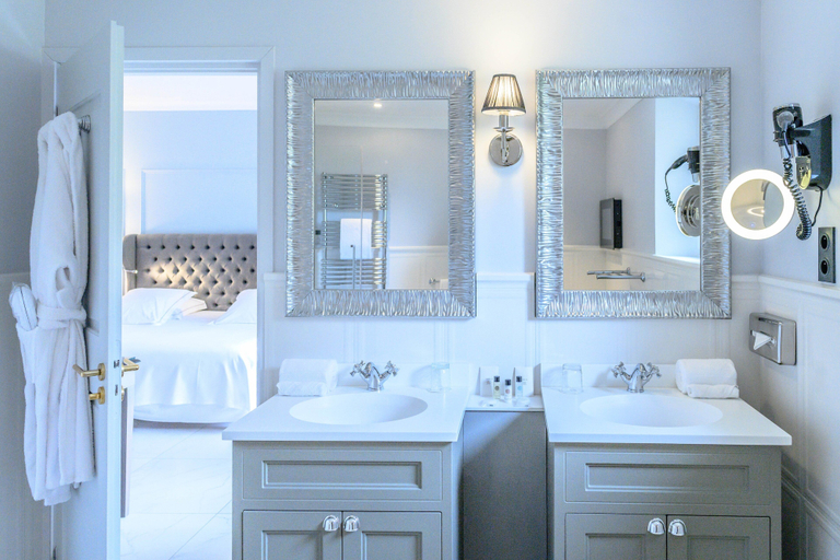 Bathroom 5, Hotel Les Bories & Spa, Vaucluse