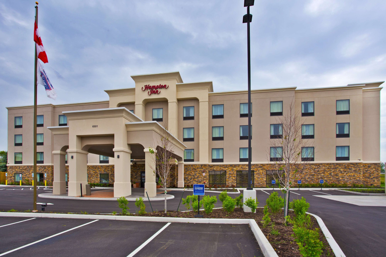Exterior & Views 2, Hampton Inn Niagara Falls/Blvd, Niagara