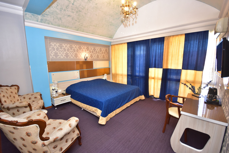 Bedroom 4, Hotel Chao, Batumi