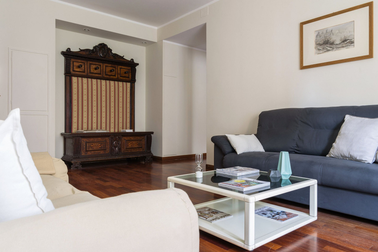 Living room 4, Home at Hotel Reina, Milano