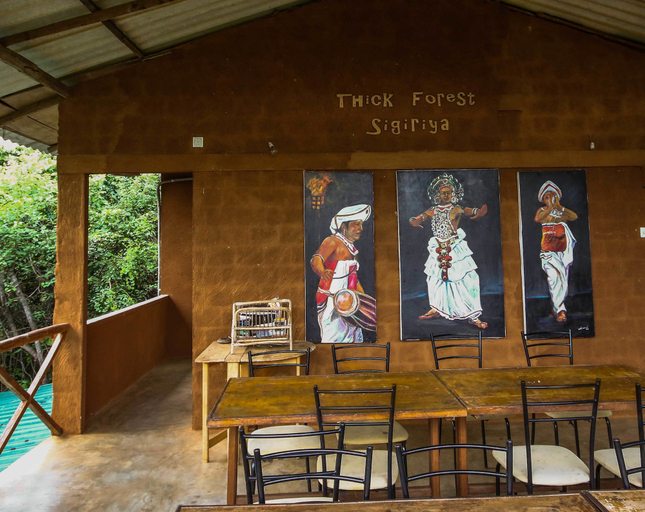 Food & Drinks 5, Thick forest sigiriya, Dambulla