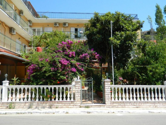 Exterior & Views 2, Logaras Apartments, Ionian Islands