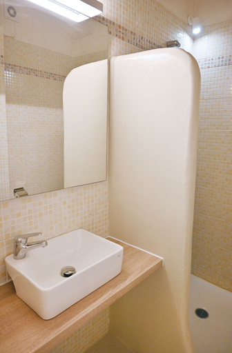 Bathroom 3, Sea Breeze Panormos, South Aegean