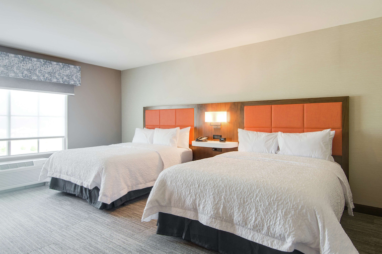 Bedroom 3, Hampton Inn & Suites Nashville North Skyline, Davidson