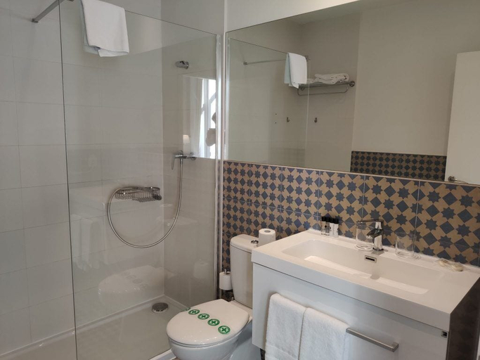 Bathroom 4, Hotel San Lorenzo Boutique, Valencia