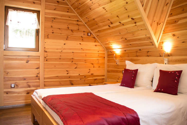 Bedroom 2, Etno Naselje Vrdnička Kula, Irig