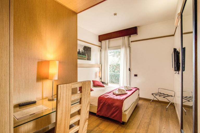 Bedroom 4, Ginevra Palace Hotel, Rome