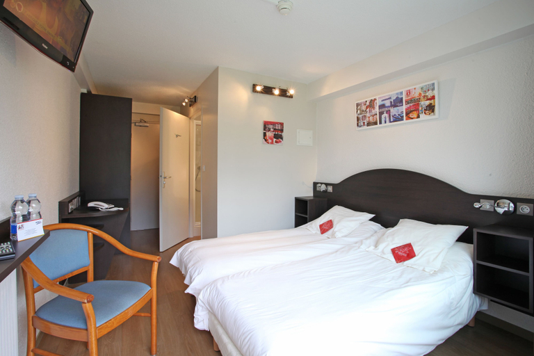 Bedroom 4, Village Club Le Saint Ignace, Pyrénées-Atlantiques