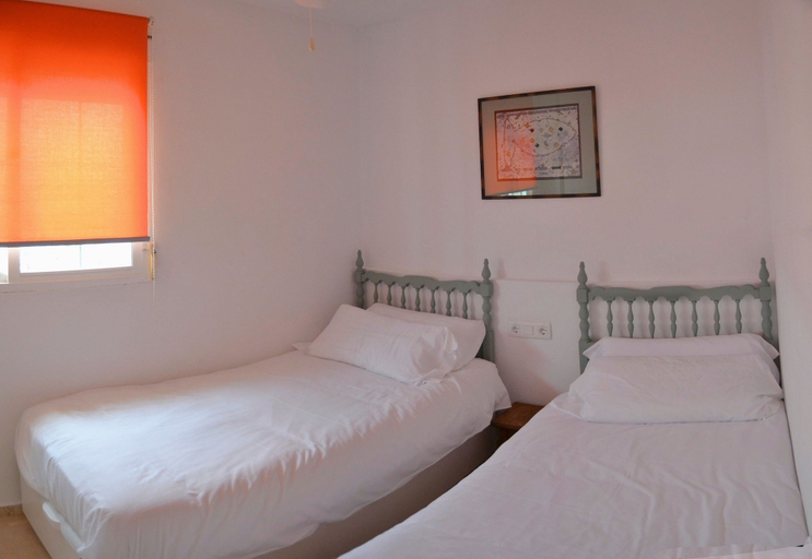 Bedroom 2, Edificio Montecarlo Vacanza by Sonneil Rentals, Alicante