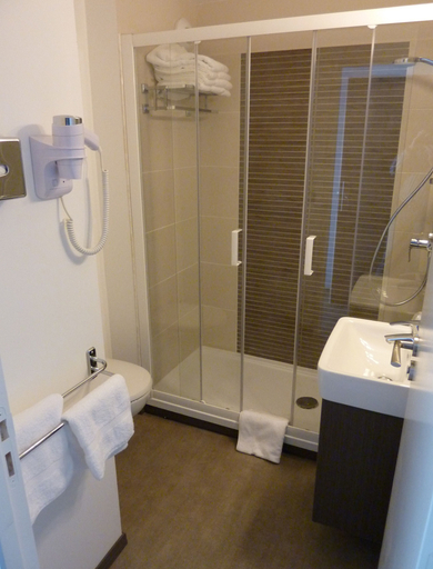 Bathroom 5, Forme Hotel & Spa Montpellier, Hérault
