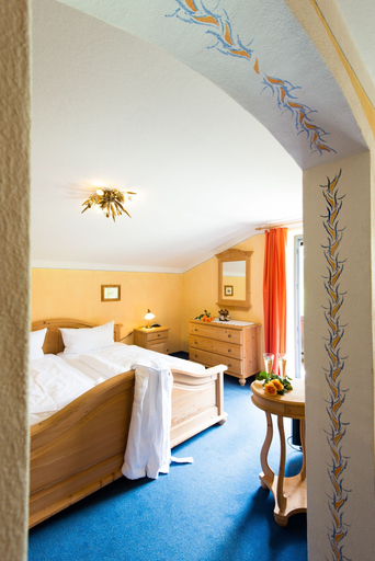 Bedroom 2, Hotel Bärenstüberl, Berchtesgadener Land