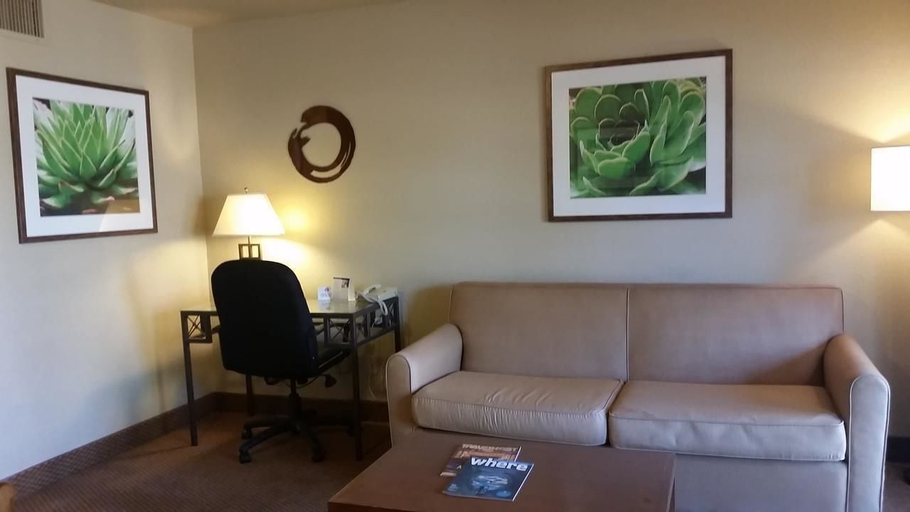 Others 5, Mesa Golf Inn & Suites, Maricopa