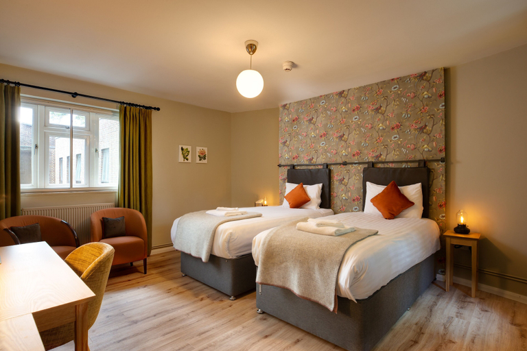 Bedroom 3, The Royal Foundation of St Katharine, London
